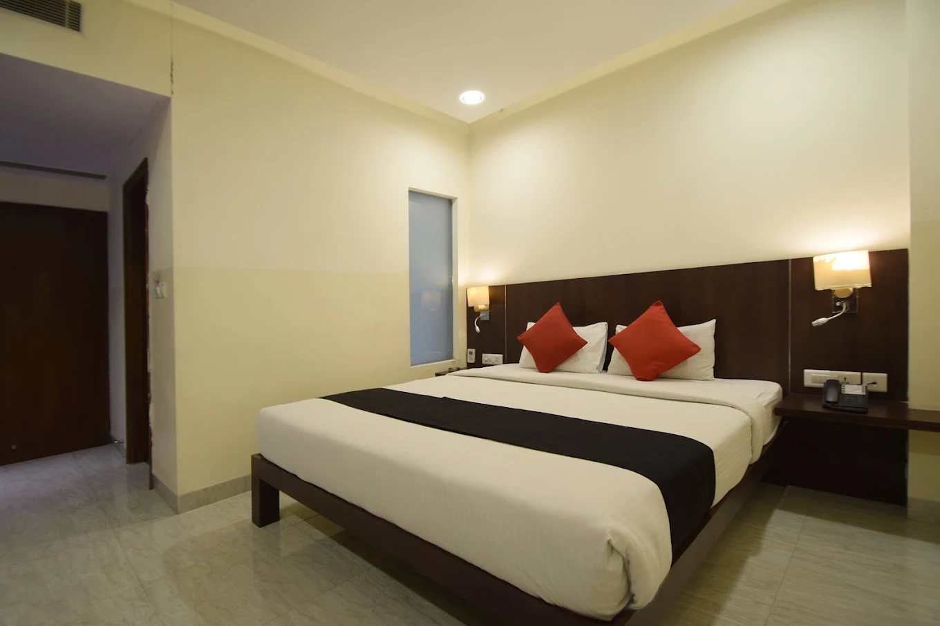Guest room
